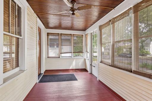 2740 41st Avenue S, Minneapolis, MN 55406