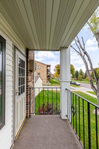 341 Prairiewood Circle S, 207, Fargo, ND 58103