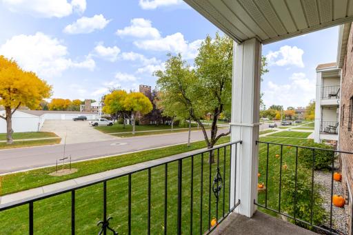 341 Prairiewood Circle S, 207, Fargo, ND 58103