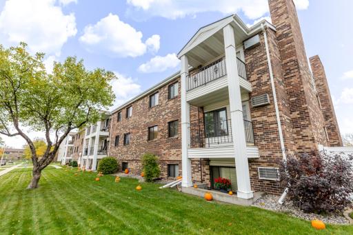 341 Prairiewood Circle S, 207, Fargo, ND 58103