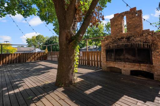498 Selby Avenue, Saint Paul, MN 55102