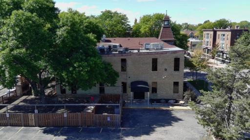 498 Selby Avenue, Saint Paul, MN 55102