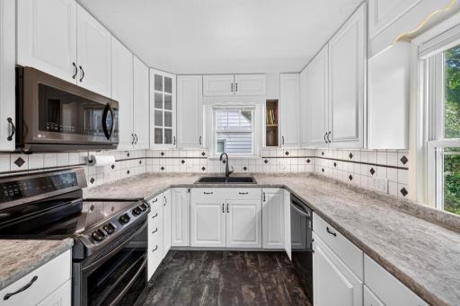 813 4th Avenue NW, Rochester, MN 55901
