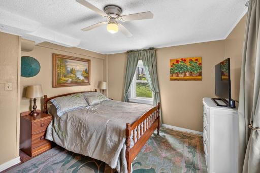 813 4th Avenue NW, Rochester, MN 55901
