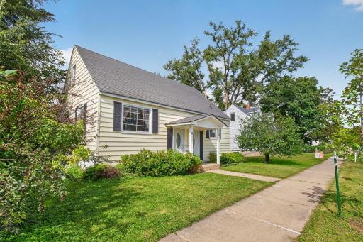 813 4th Avenue NW, Rochester, MN 55901