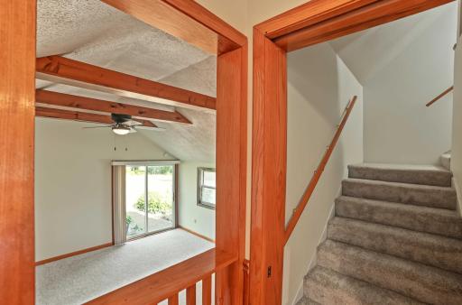 7918 Stillwater Boulevard N, Oakdale, MN 55128