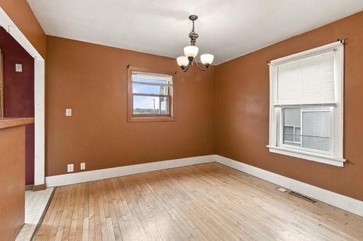 819 1st Street N, Fargo, ND 58102