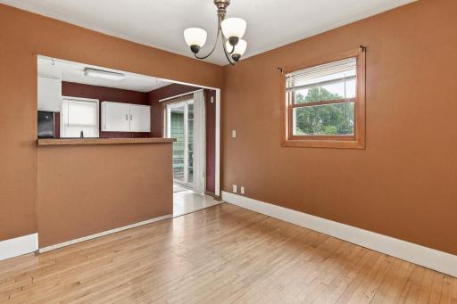 819 1st Street N, Fargo, ND 58102