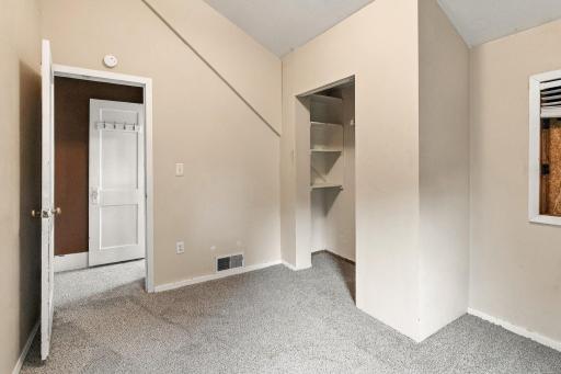 819 1st Street N, Fargo, ND 58102