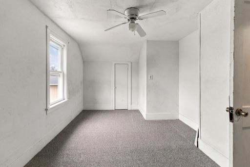 819 1st Street N, Fargo, ND 58102