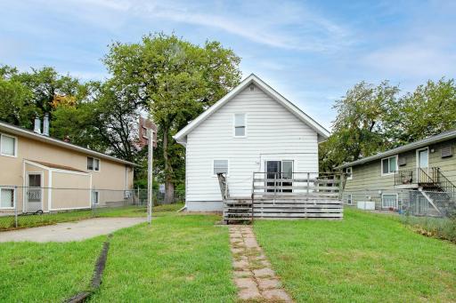 819 1st Street N, Fargo, ND 58102