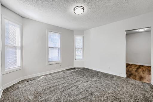 2631 Girard Avenue N, Minneapolis, MN 55411