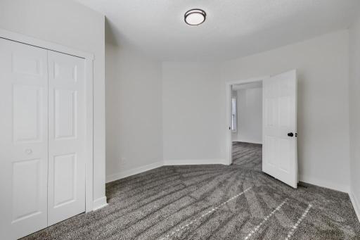 2631 Girard Avenue N, Minneapolis, MN 55411