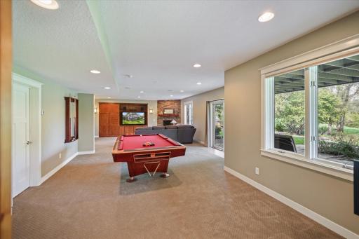 10520 Pinnacle Way, Woodbury, MN 55129