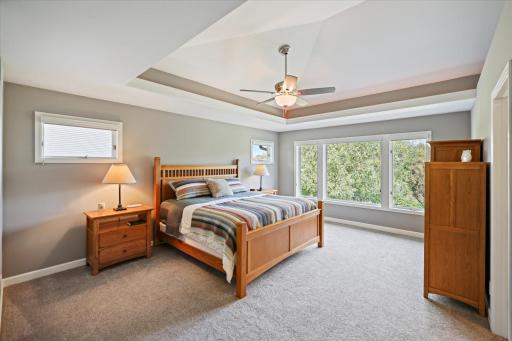 10520 Pinnacle Way, Woodbury, MN 55129