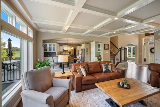 10520 Pinnacle Way, Woodbury, MN 55129