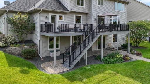 10520 Pinnacle Way, Woodbury, MN 55129