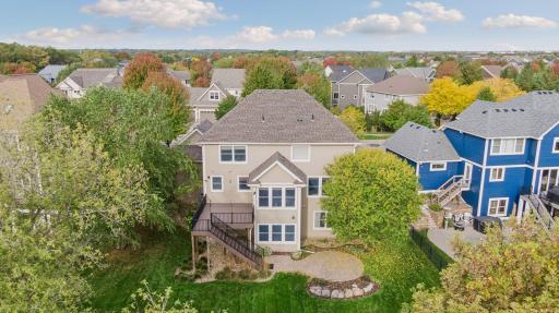 1711 Deephaven Drive, Woodbury, MN 55129