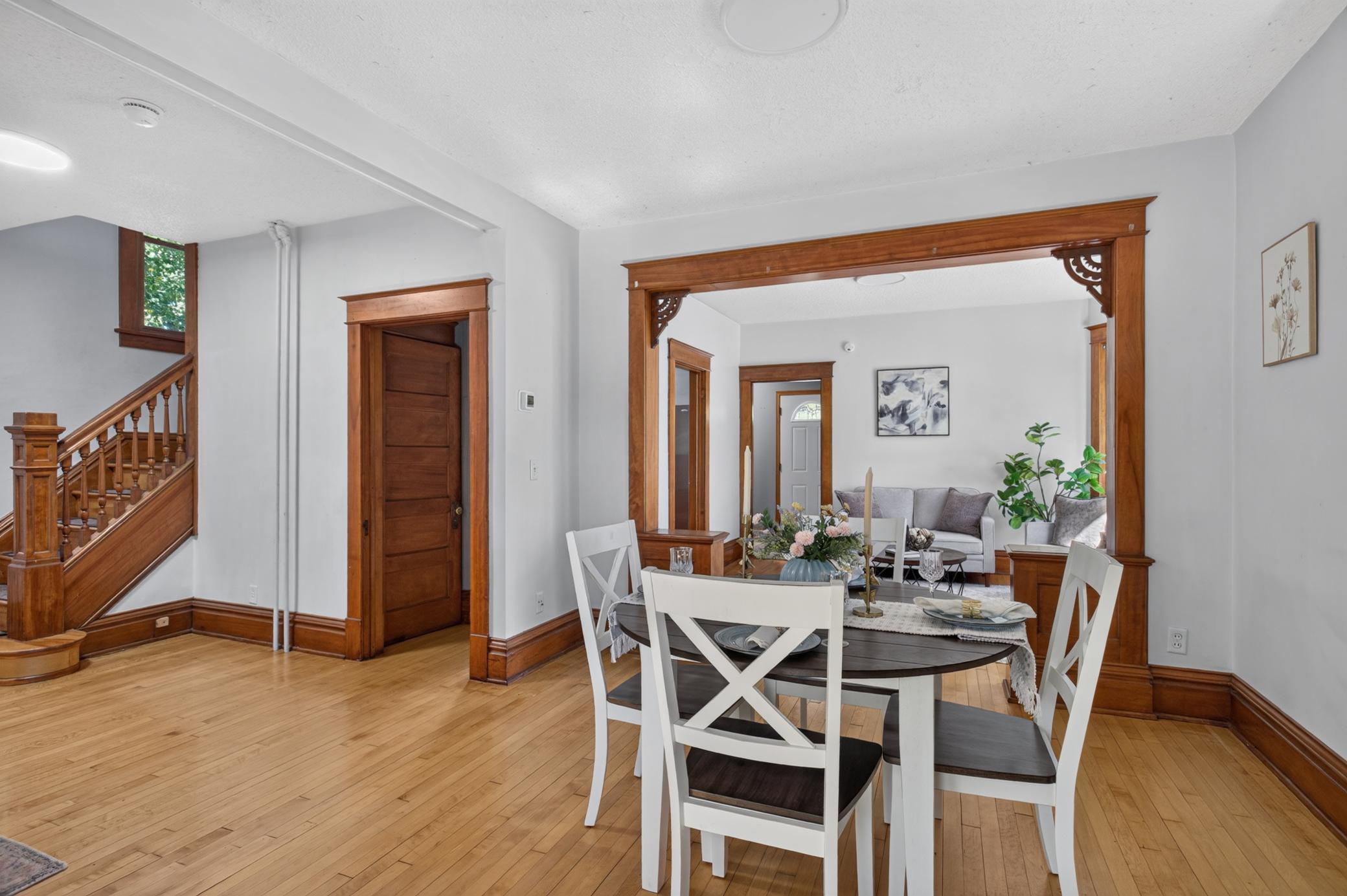 Dining room to living room
