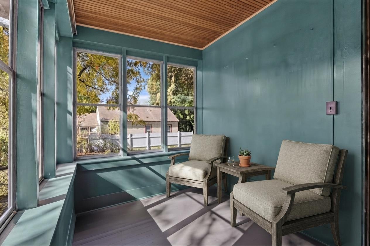 Foyer virtually staged