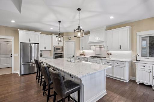 1610 Manchester Place, Waconia, MN 55387