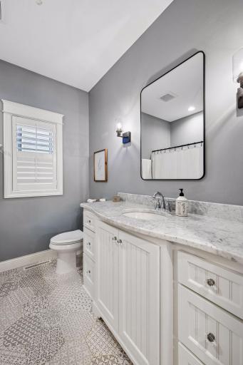 1610 Manchester Place, Waconia, MN 55387