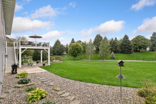 1610 Manchester Place, Waconia, MN 55387