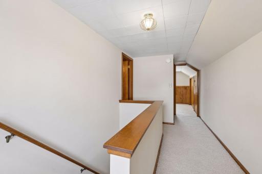 1190 Ottawa Avenue, Saint Paul, MN 55118