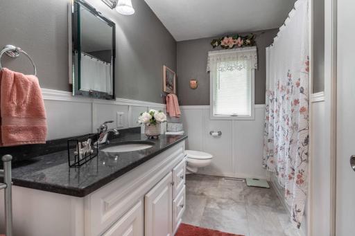 1320 S Mabelle Avenue, Fergus Falls, MN 56537