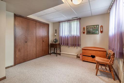 1320 S Mabelle Avenue, Fergus Falls, MN 56537