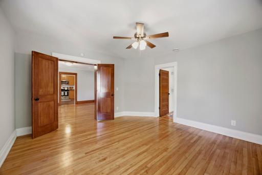 516 8th Avenue NE, Minneapolis, MN 55413
