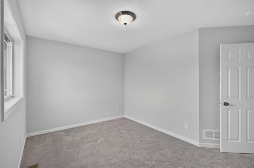 709 Greenwood Street SW, Isanti, MN 55040