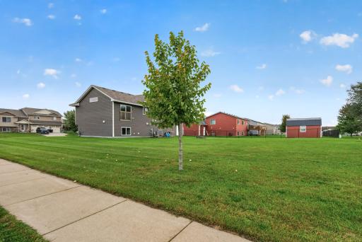709 Greenwood Street SW, Isanti, MN 55040