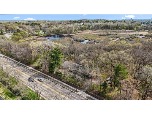 556 County Road C, Roseville, MN 55113