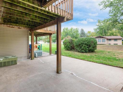 11109 Trail West Road, Bloomington, MN 55437