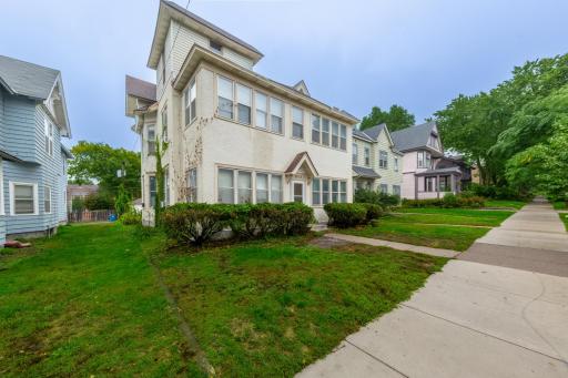 2015 2nd Avenue S, Minneapolis, MN 55404