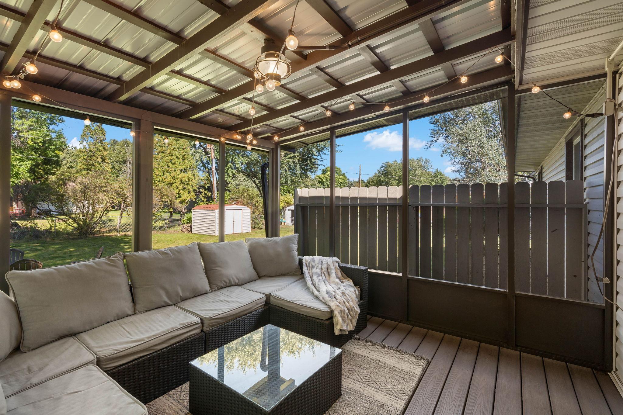 Screened Porch