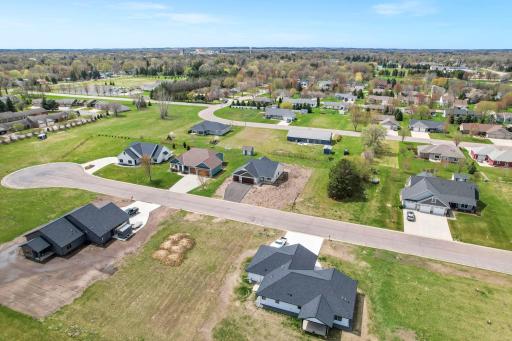 741 St James Circle, Litchfield, MN 55355