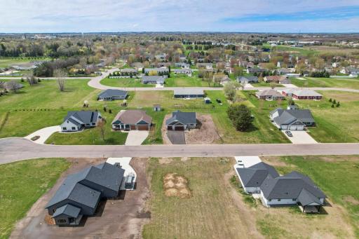 741 St James Circle, Litchfield, MN 55355