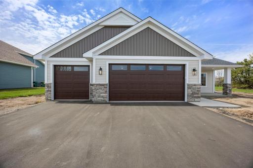 741 St James Circle, Litchfield, MN 55355