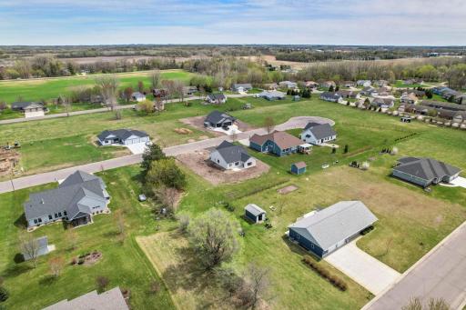 741 St James Circle, Litchfield, MN 55355