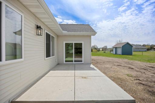 741 St James Circle, Litchfield, MN 55355