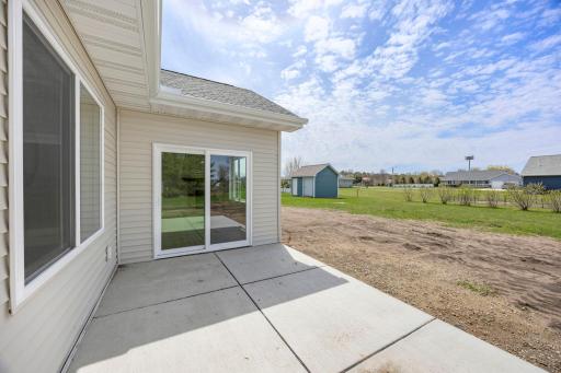 741 St James Circle, Litchfield, MN 55355