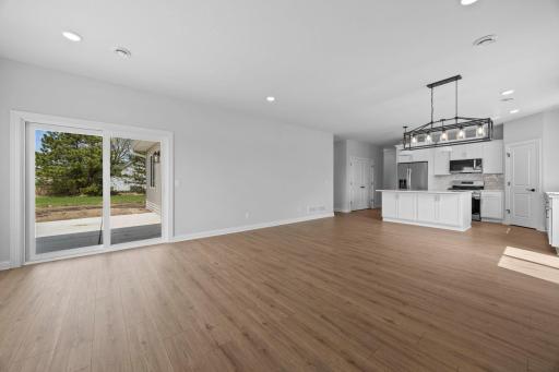 741 St James Circle, Litchfield, MN 55355
