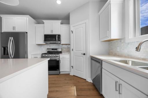 741 St James Circle, Litchfield, MN 55355