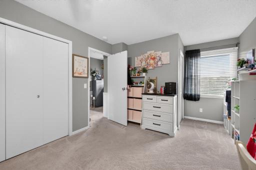 14014 Park Avenue, Burnsville, MN 55337