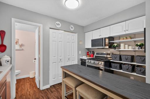 14014 Park Avenue, Burnsville, MN 55337