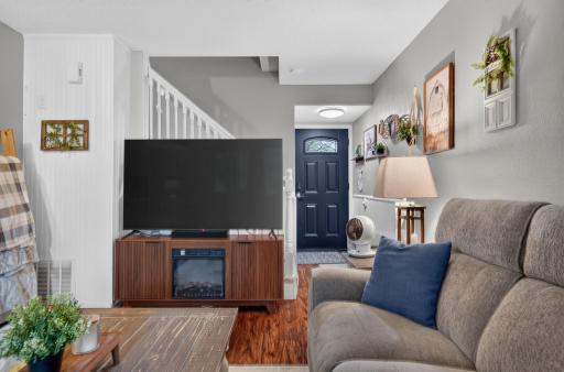 14014 Park Avenue, Burnsville, MN 55337