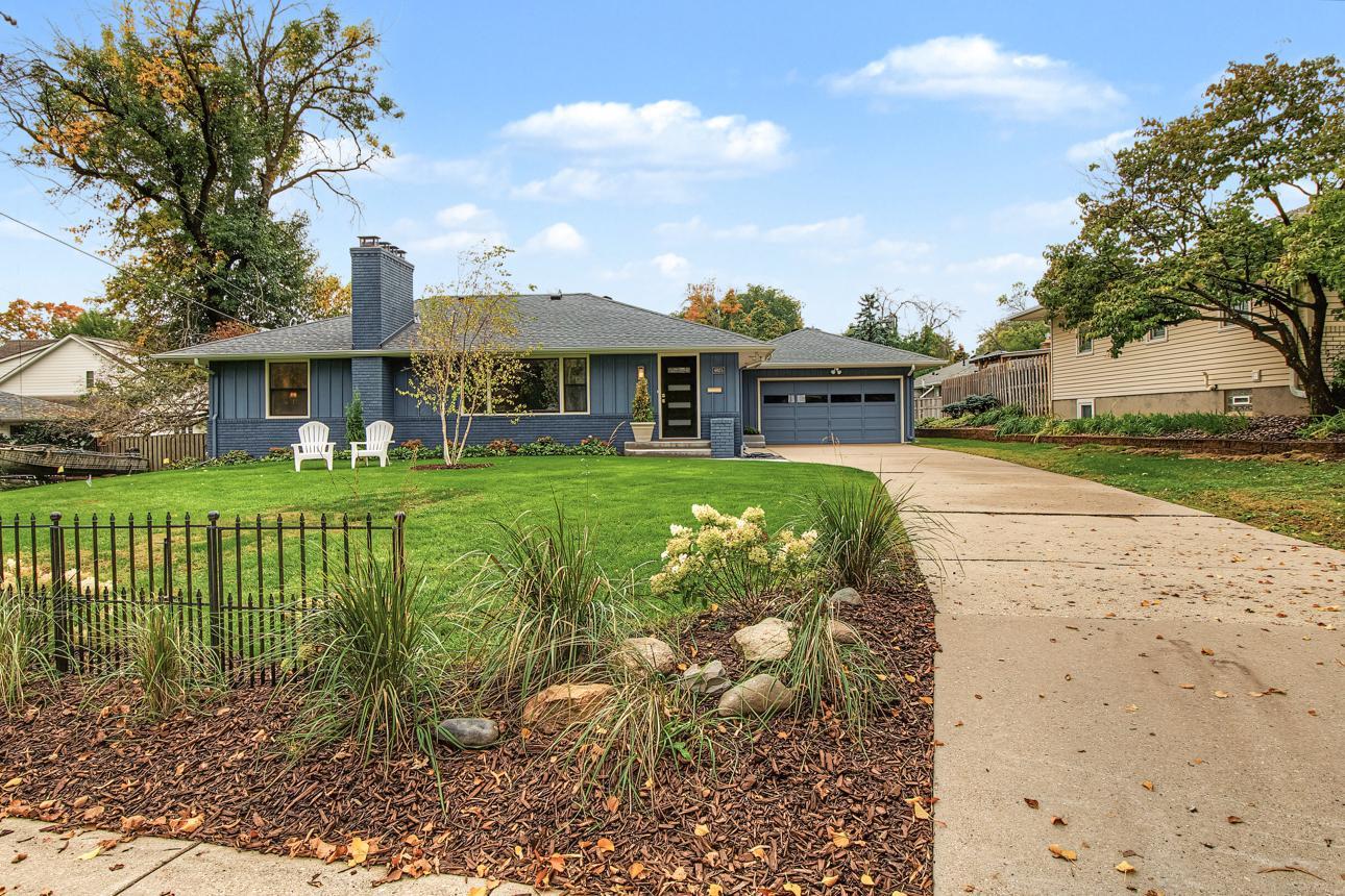 Welcome to beautiful Valley View Road. Fresh landscaping and a lawn that you will be proud of.