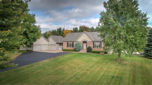 33718 Washington Street NE, Cambridge, MN 55008